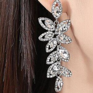 NEW Mecresh Champagne Crystal Long Dangle Drop Leaves Earrings (3.5 in.)